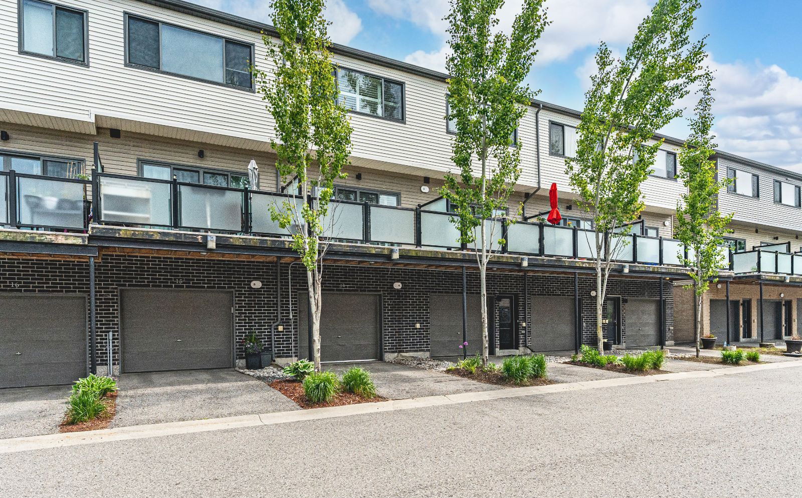 369 Essa Road, Barrie, Toronto