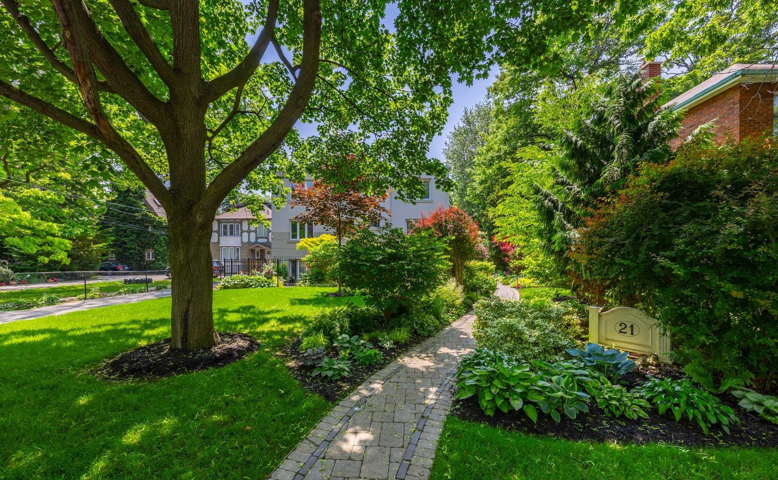 21 Benlamond Avenue, East End, Toronto