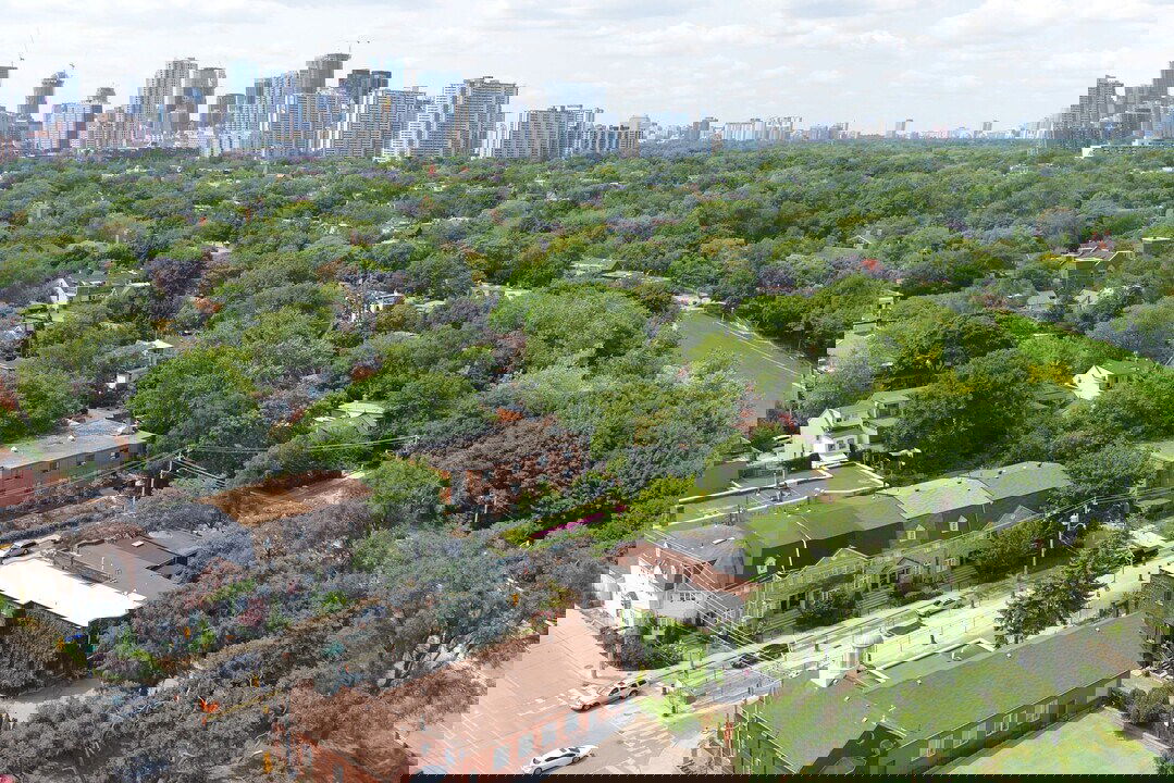 Skyline — Oak Heights, Downtown, Toronto