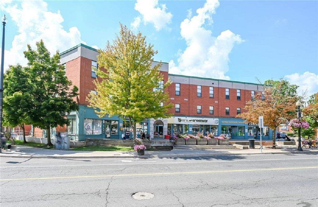 2 King Street West, Hamilton, Toronto