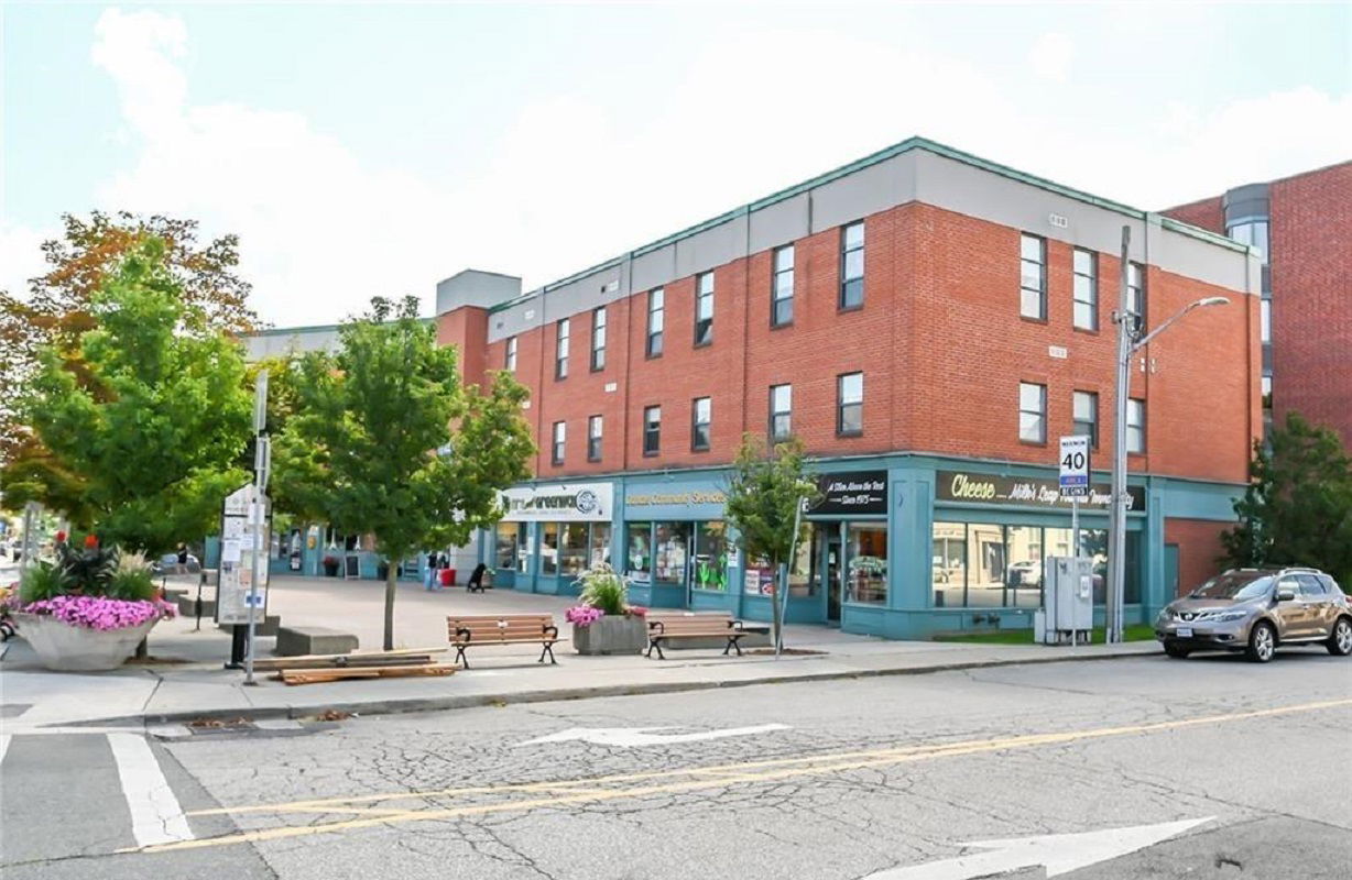 Exterior Side — 2 King Street West, Hamilton, Toronto