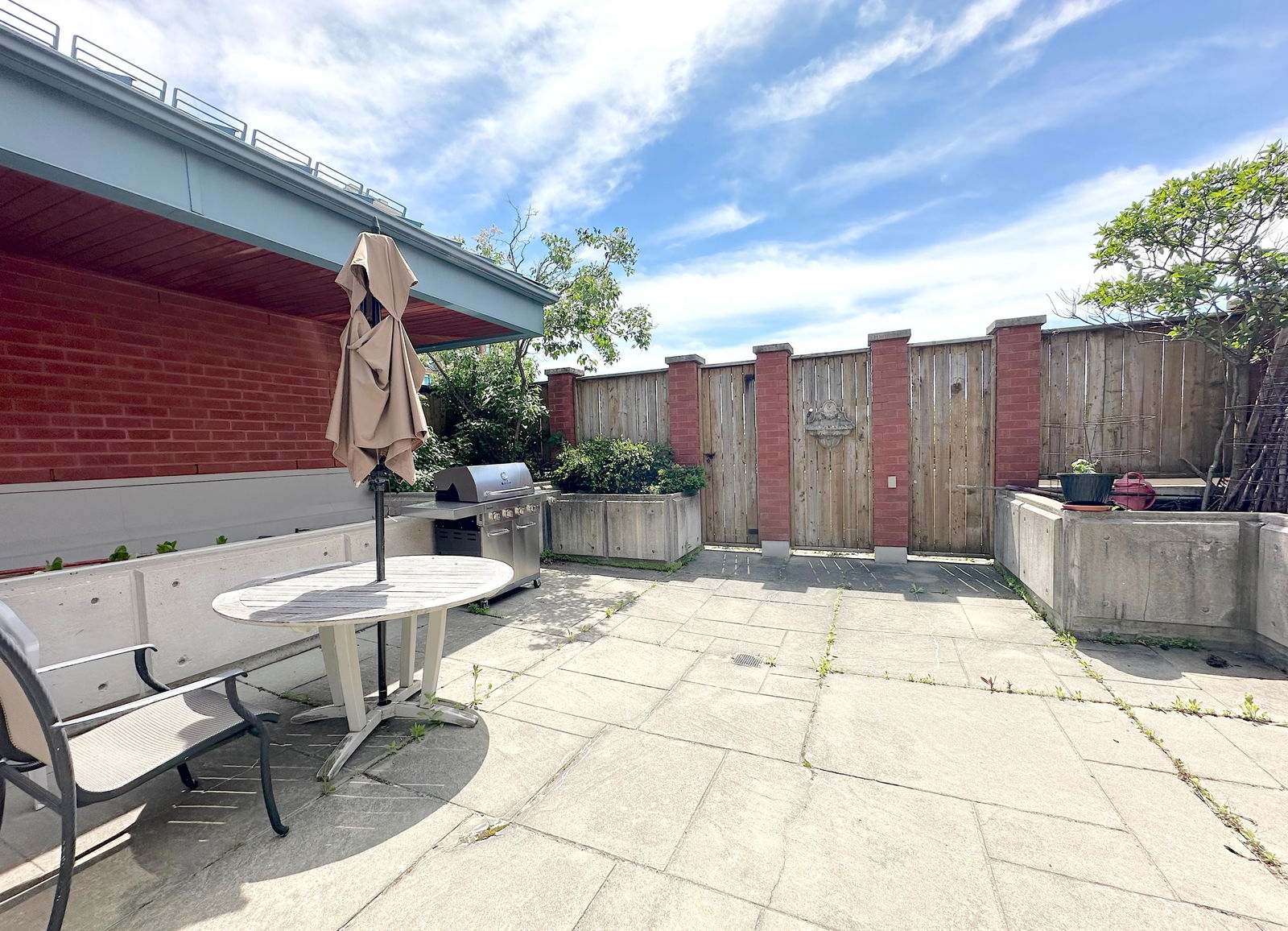 BBQ — Angus House, Midtown, Toronto