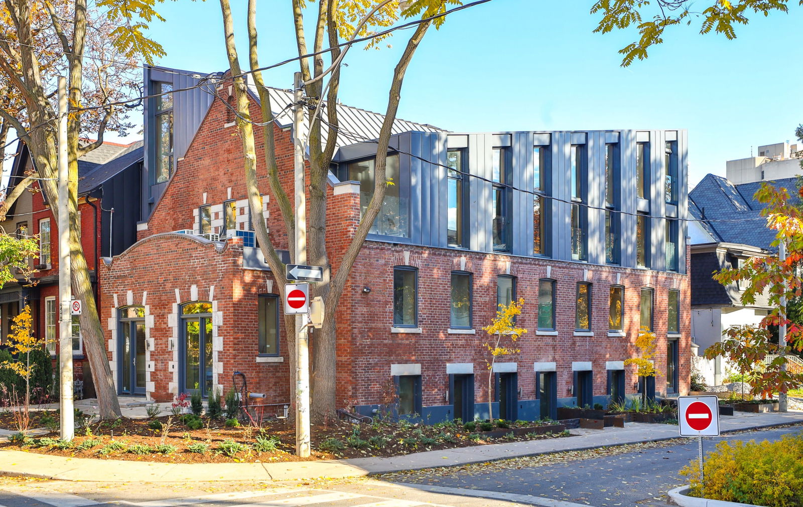 225 Brunswick Avenue, Downtown, Toronto