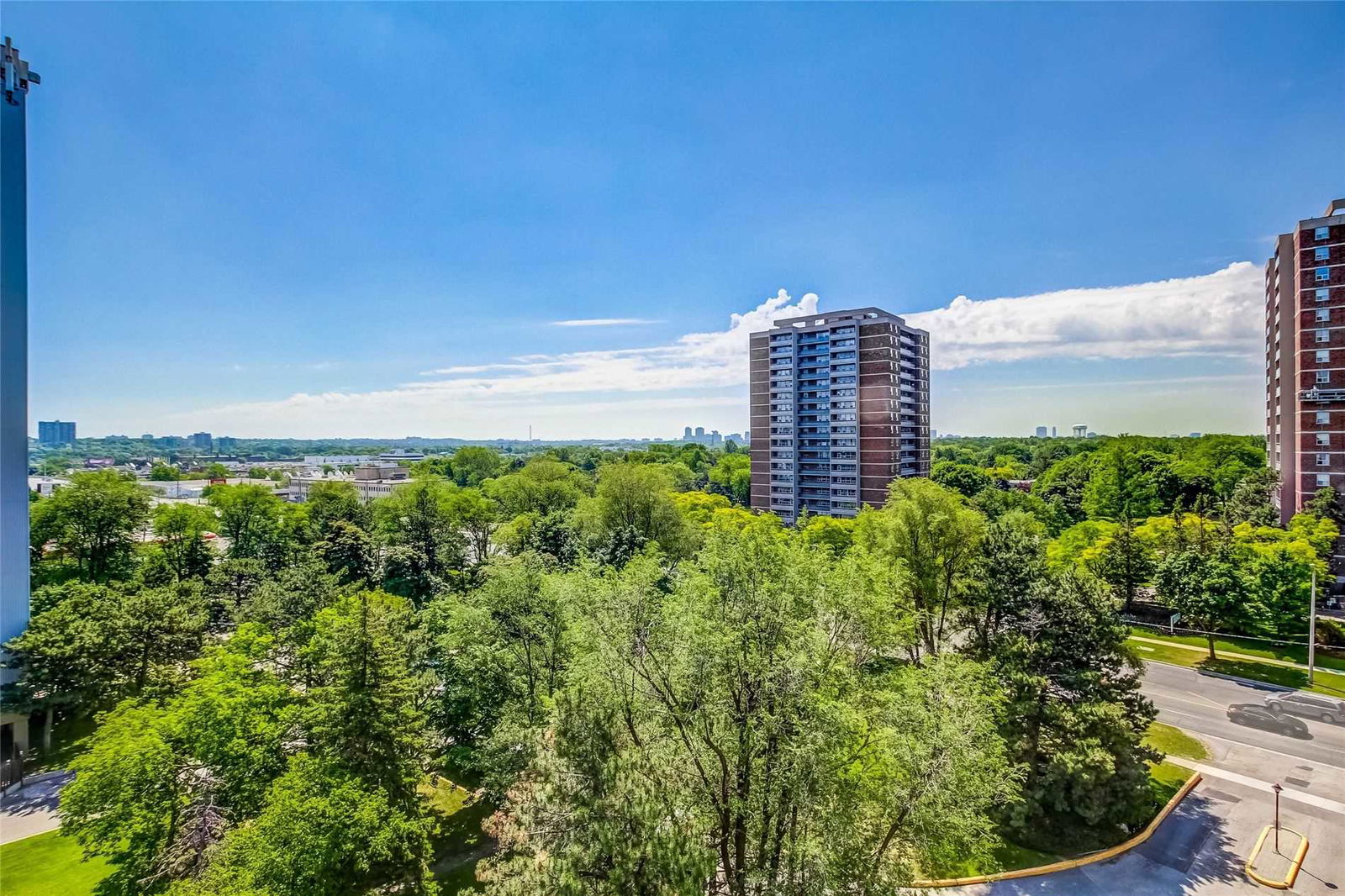 Skyline — 17 Farmstead Road, North York, Toronto