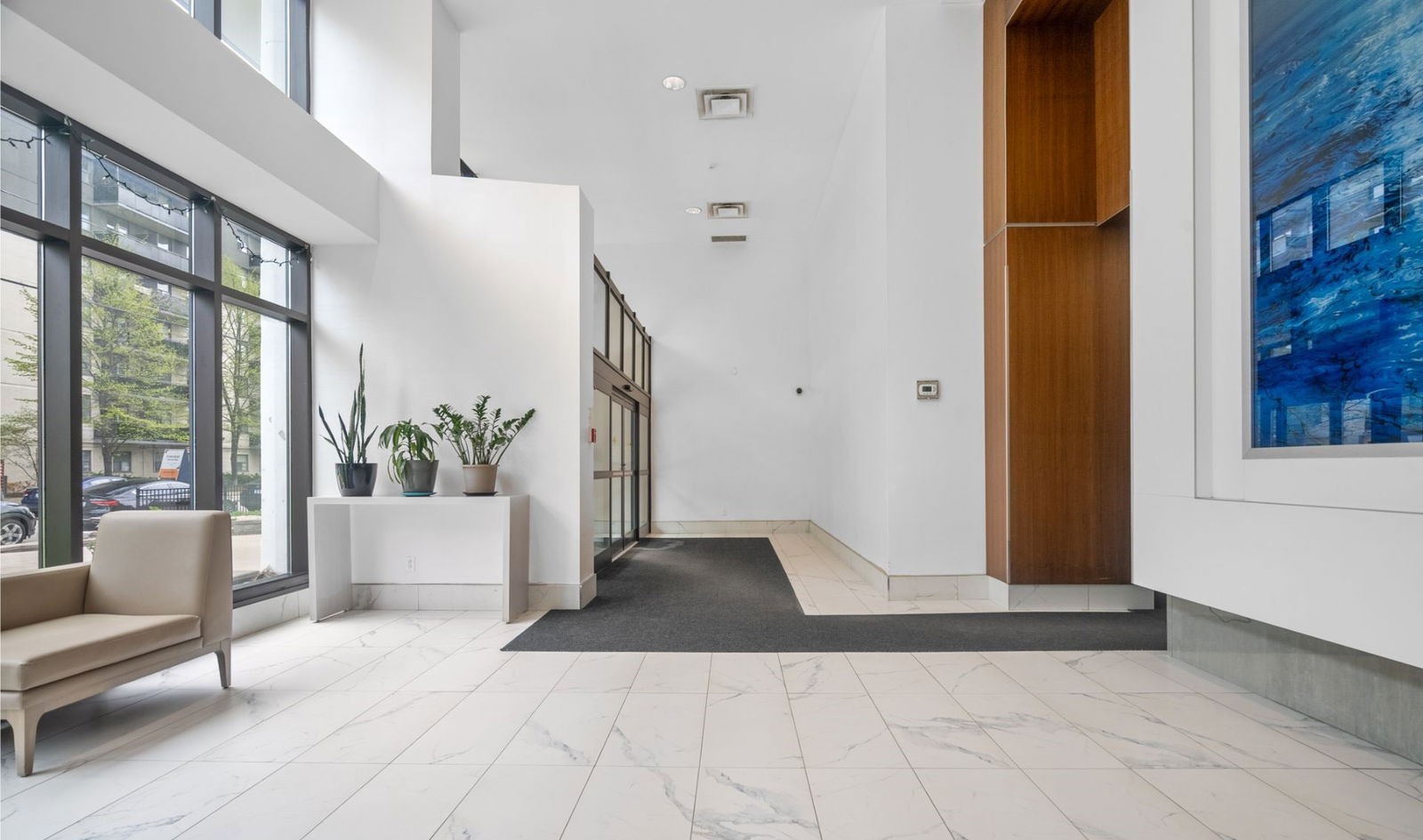 Lobby — Claxton Gates, Midtown, Toronto