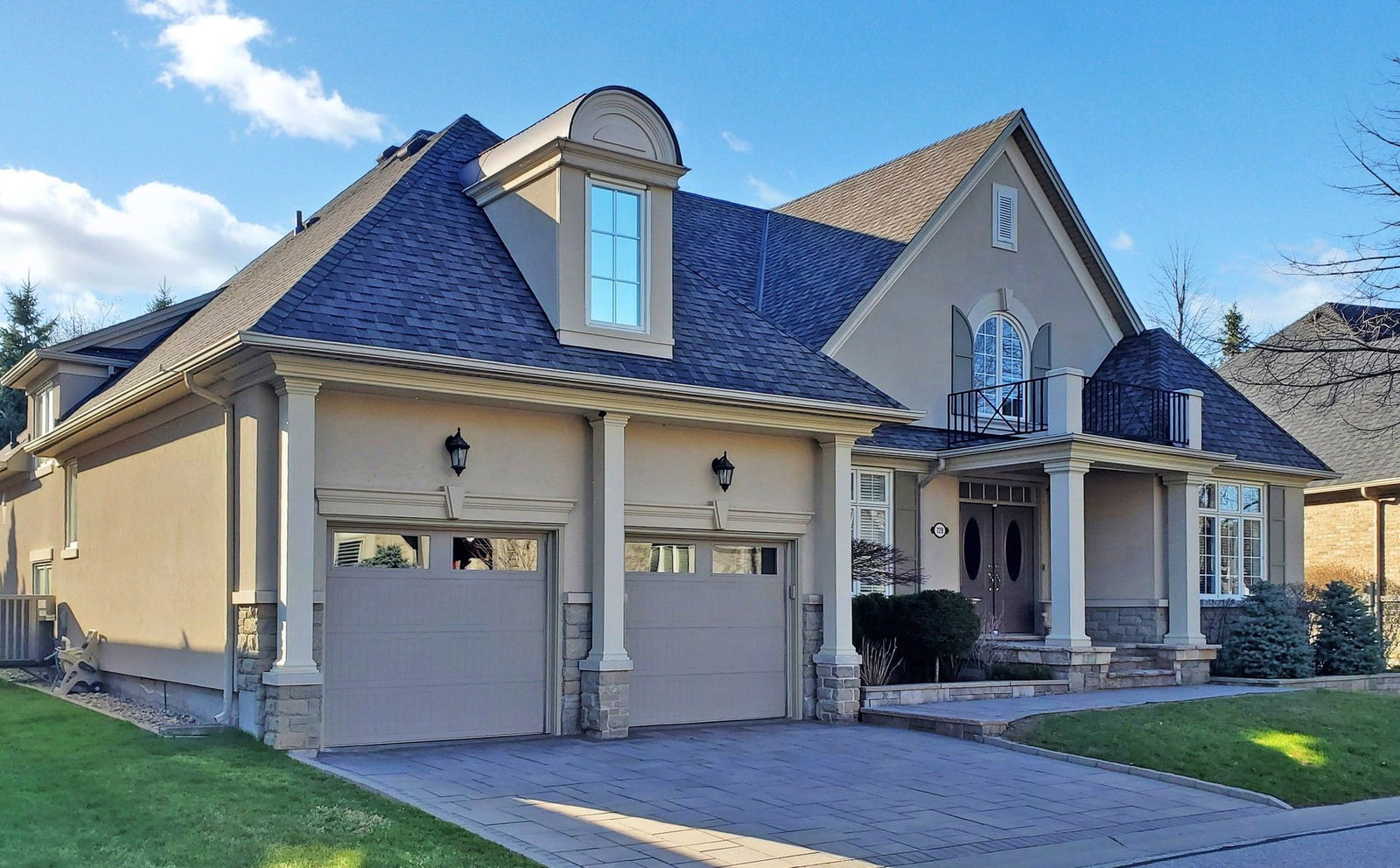 Exterior Side — 729 Hidden Grove Lane, Mississauga, Toronto