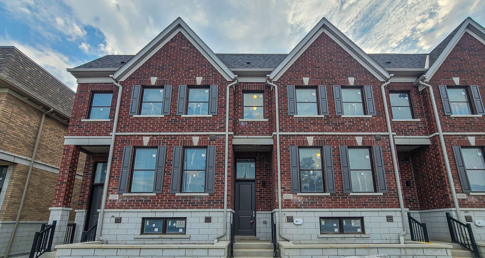 The Arthur, Vaughan, Toronto