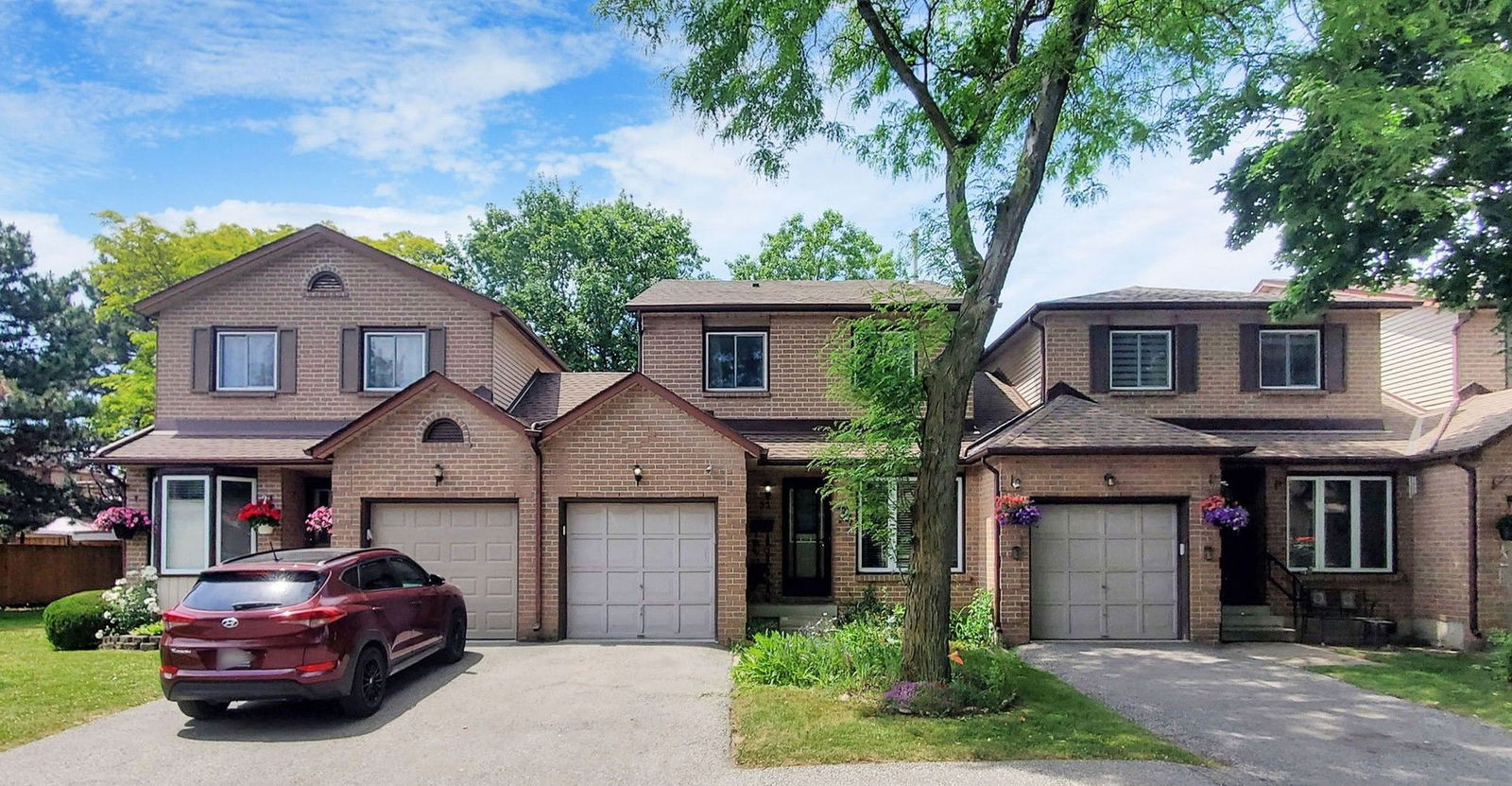 Sherwood Village, Hamilton, Toronto