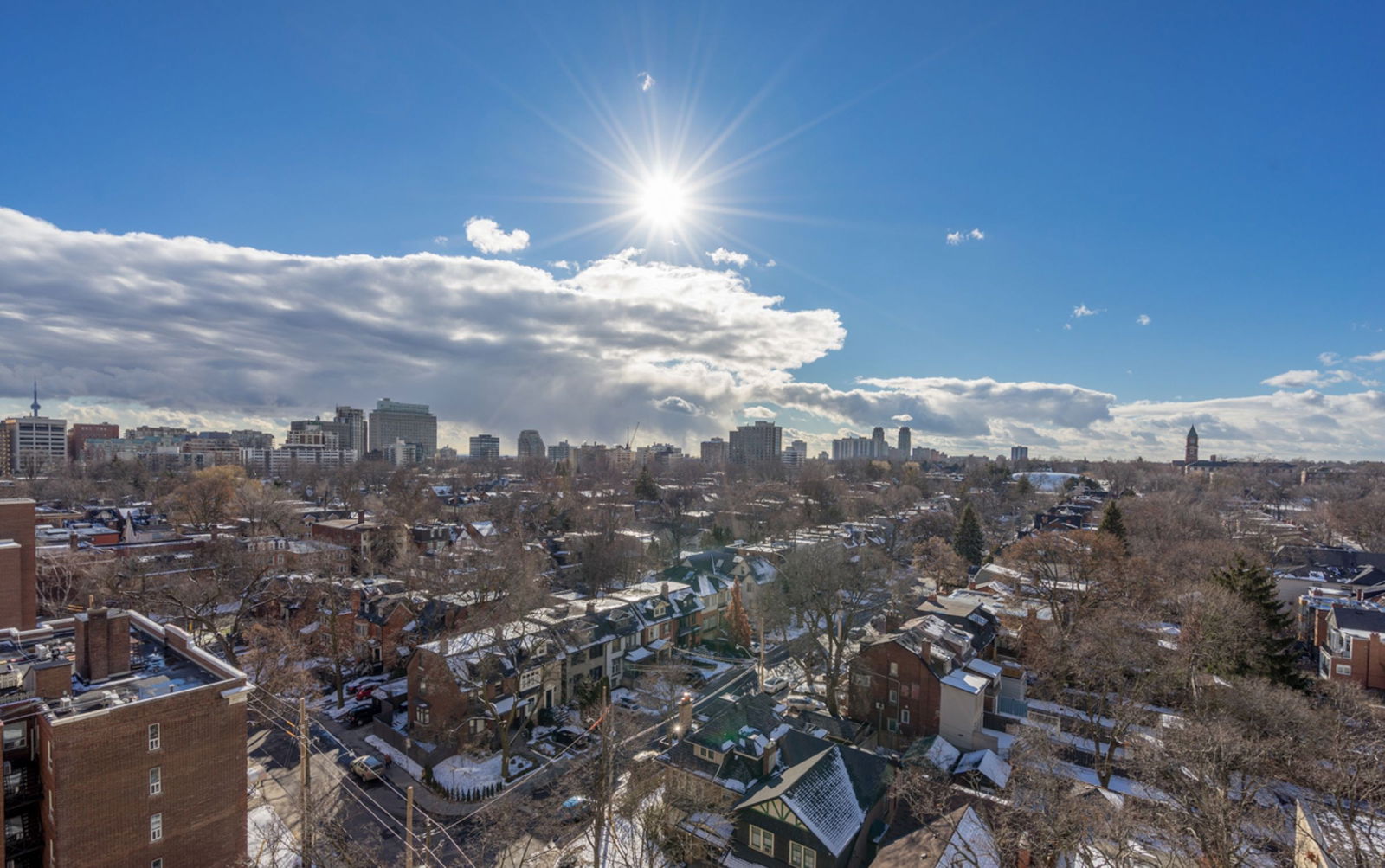 Skyline — Falcon Towers, Midtown, Toronto