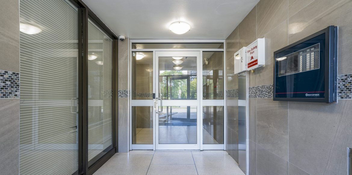 Lobby — 6161 Bathurst Street, North York, Toronto