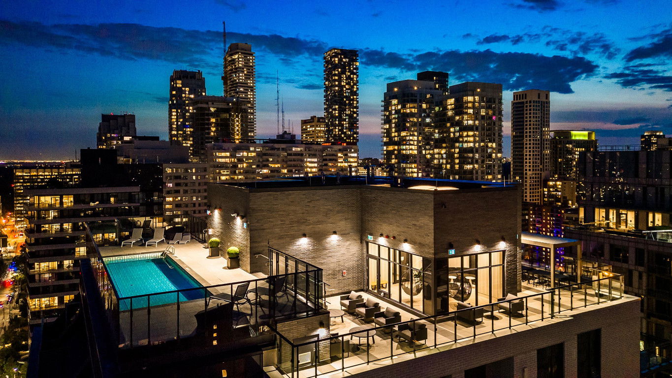 Rooftop Deck — The Whitney on Redpath, Midtown, Toronto