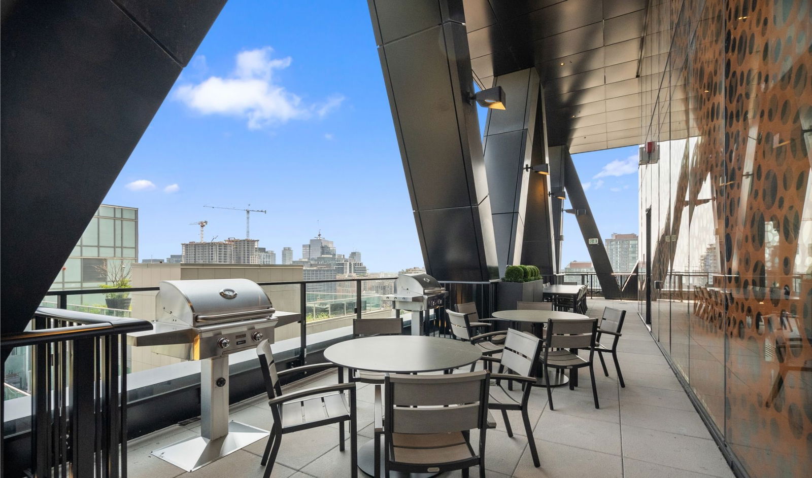 BBQ — The 203 Residences, Downtown, Toronto