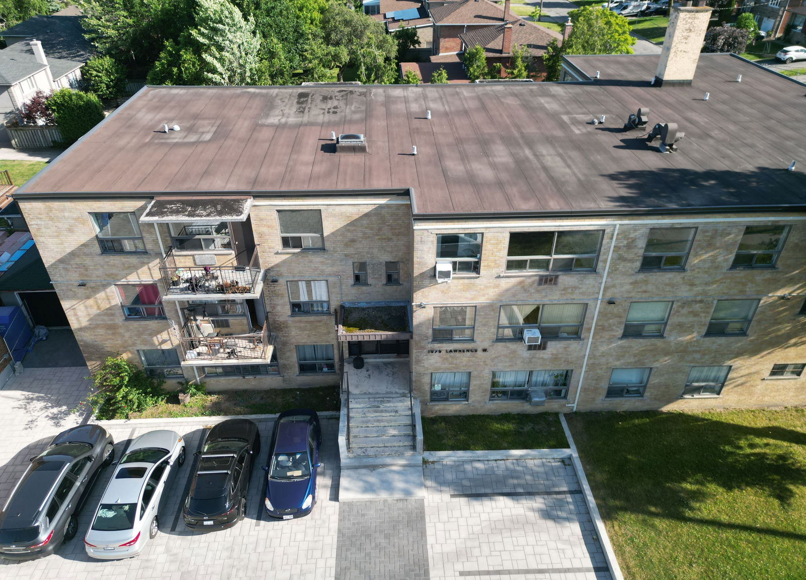 1079 Lawrence Avenue West, North York, Toronto