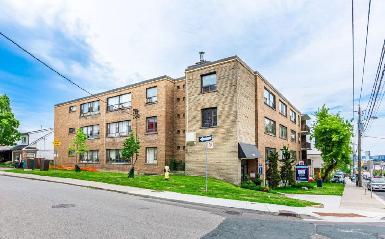 2507-2515 Eglington Avenue West, York Crosstown, Toronto