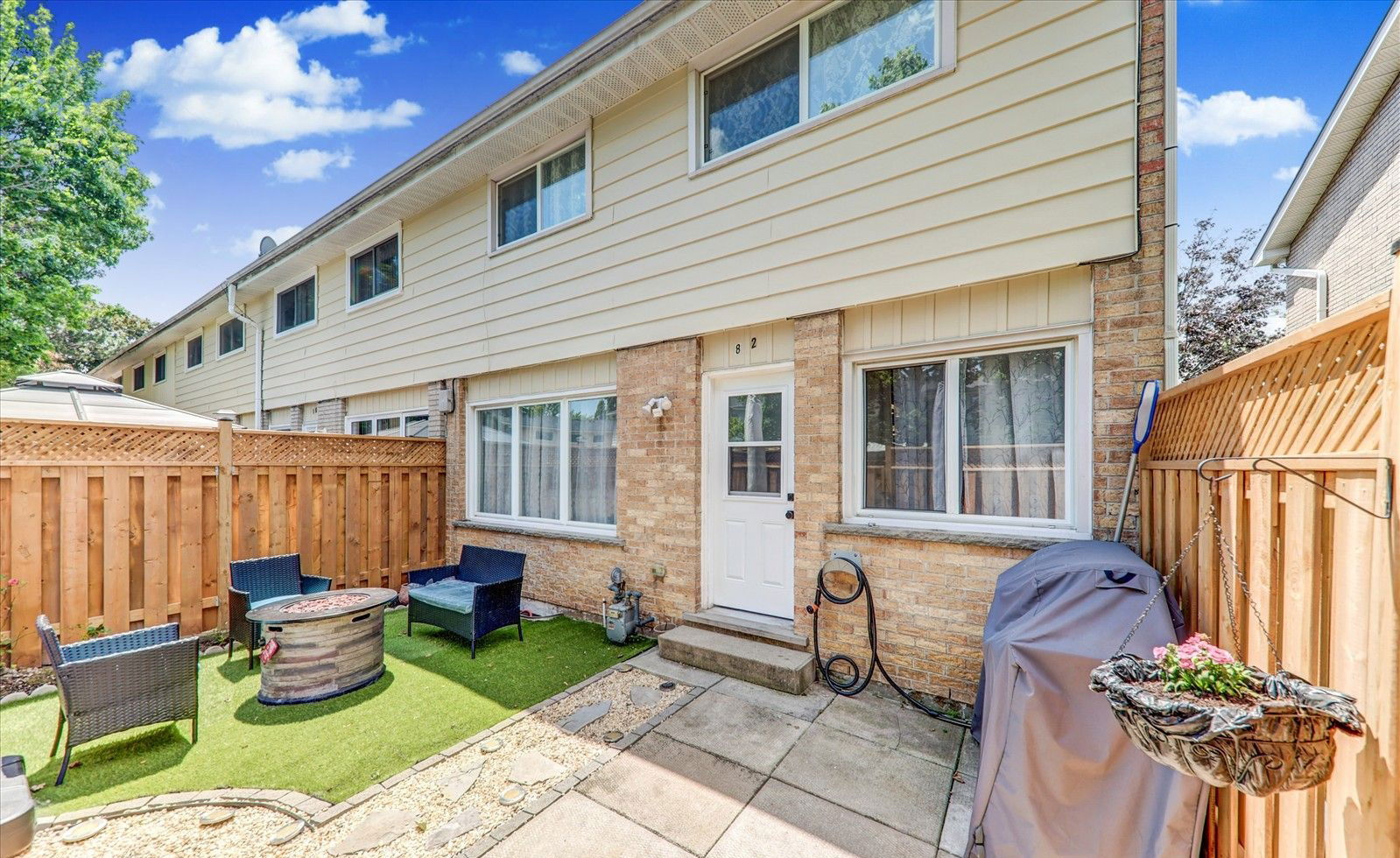 82 St. Andrews Drive, Hamilton, Toronto