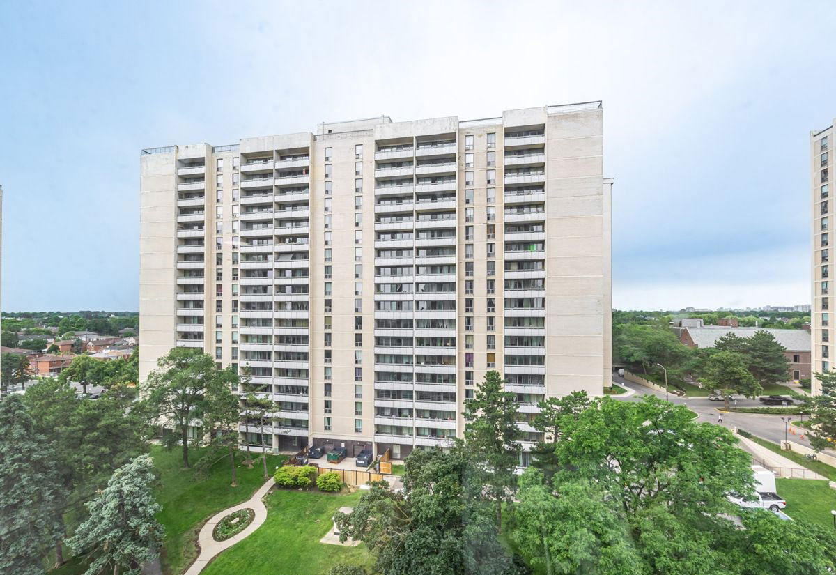 Exterior Side — The Roselawn, York Crosstown, Toronto