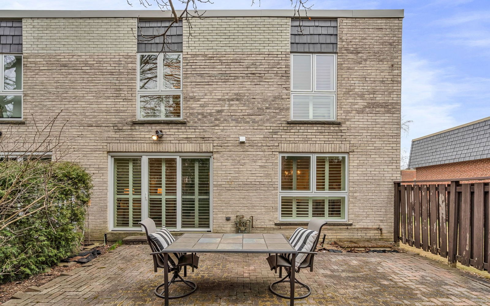 27 Snowshoe Mill Way, North York, Toronto