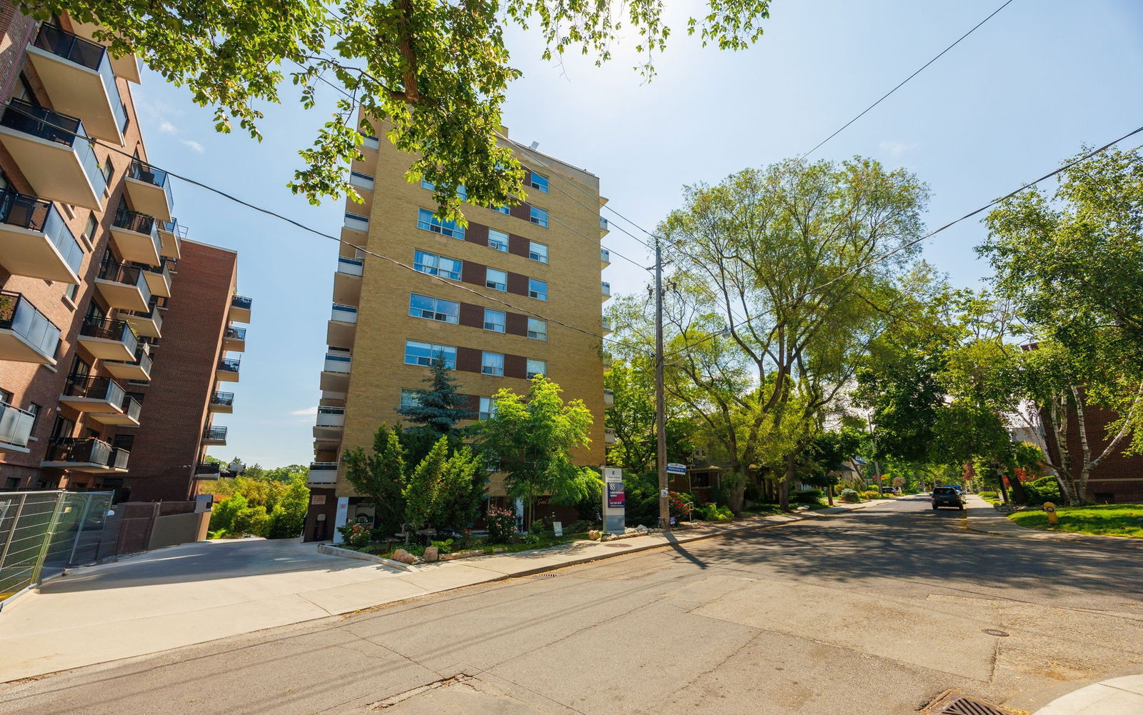 Gail Manor, Midtown, Toronto