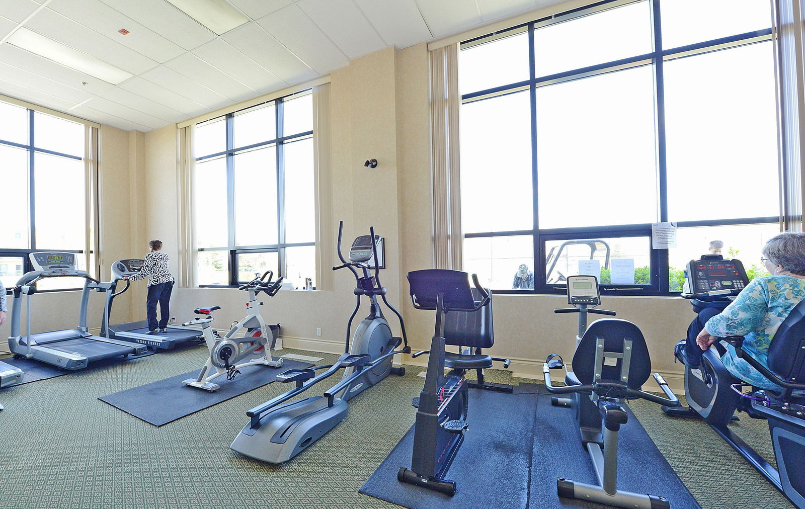 Gym — 7 Overlea Drive, Brampton, Toronto