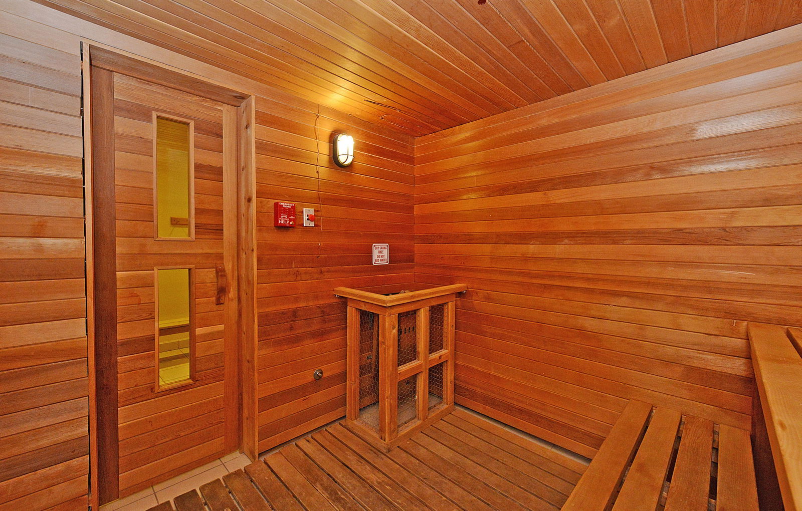 Sauna — 7 Overlea Drive, Brampton, Toronto