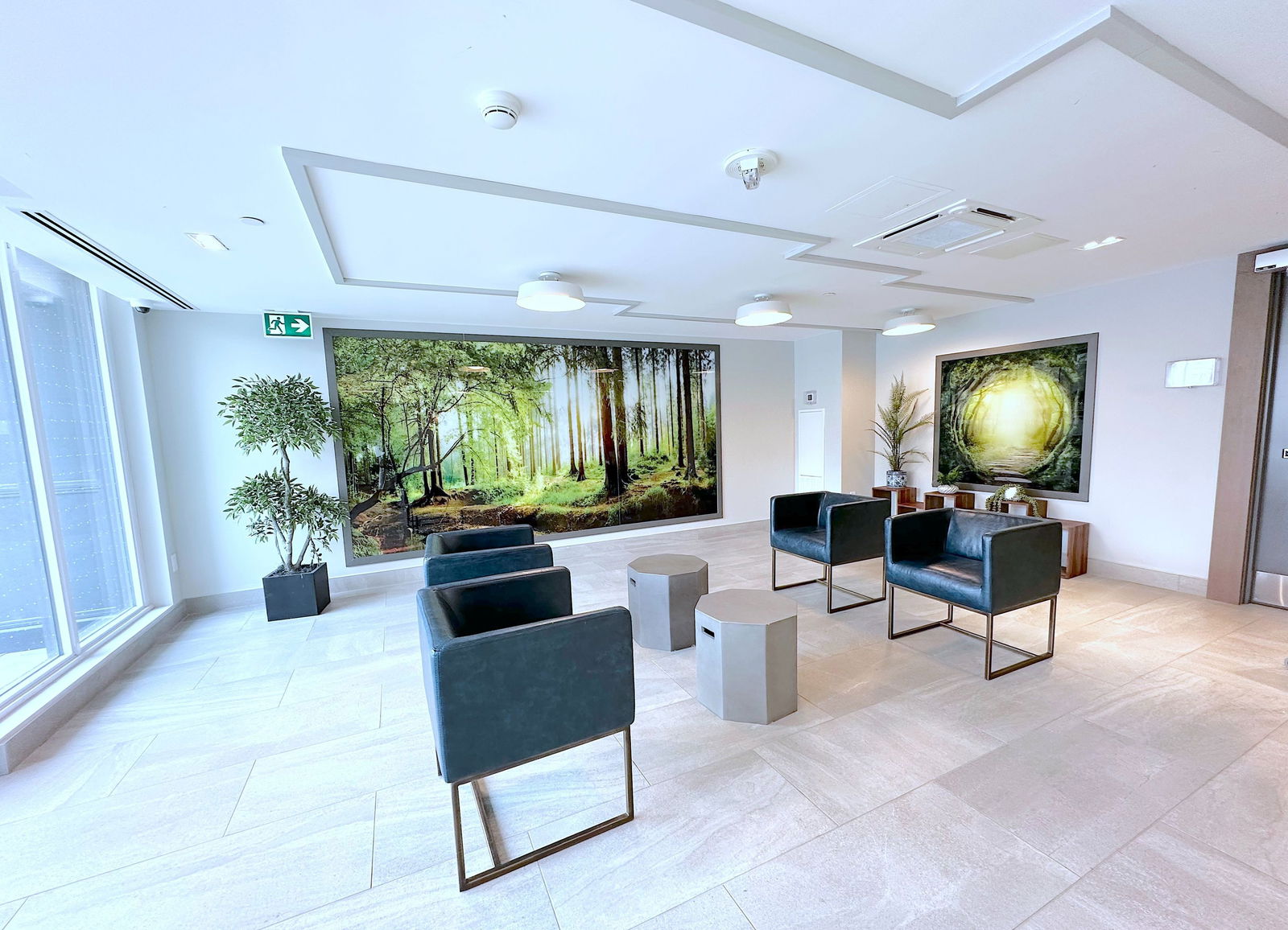 Lobby — Emery Crossing, North York, Toronto