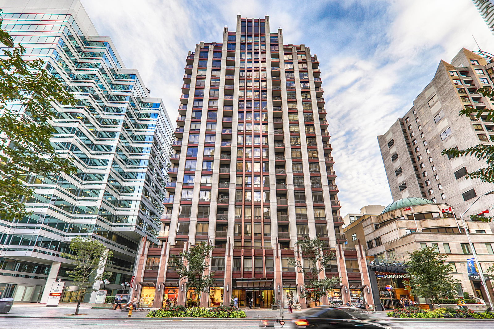 Exterior Facade — 85 Bloor, Downtown, Toronto