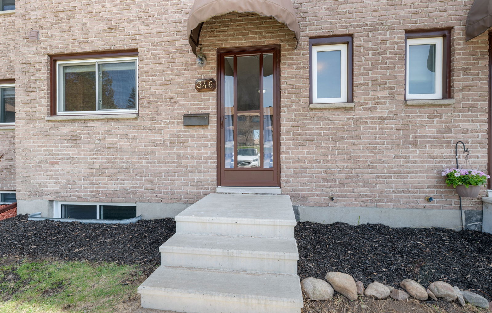 Entrance — Bay Port Resort, Midland, Toronto