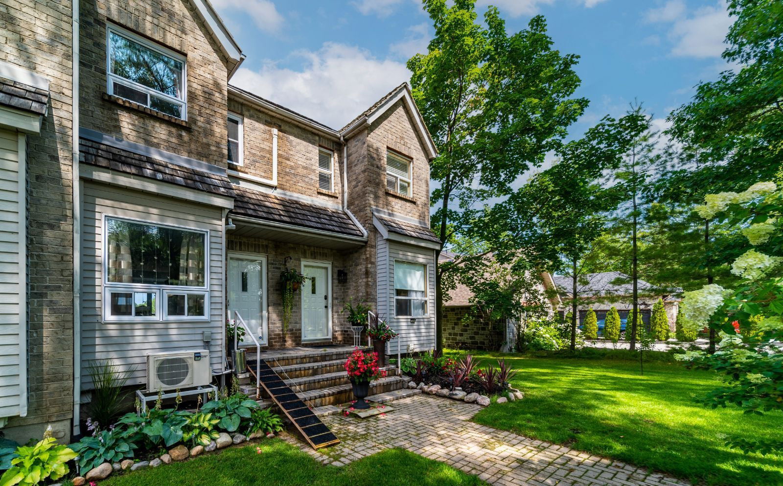 Bella Vista Private Condos, Wasaga Beach, Toronto