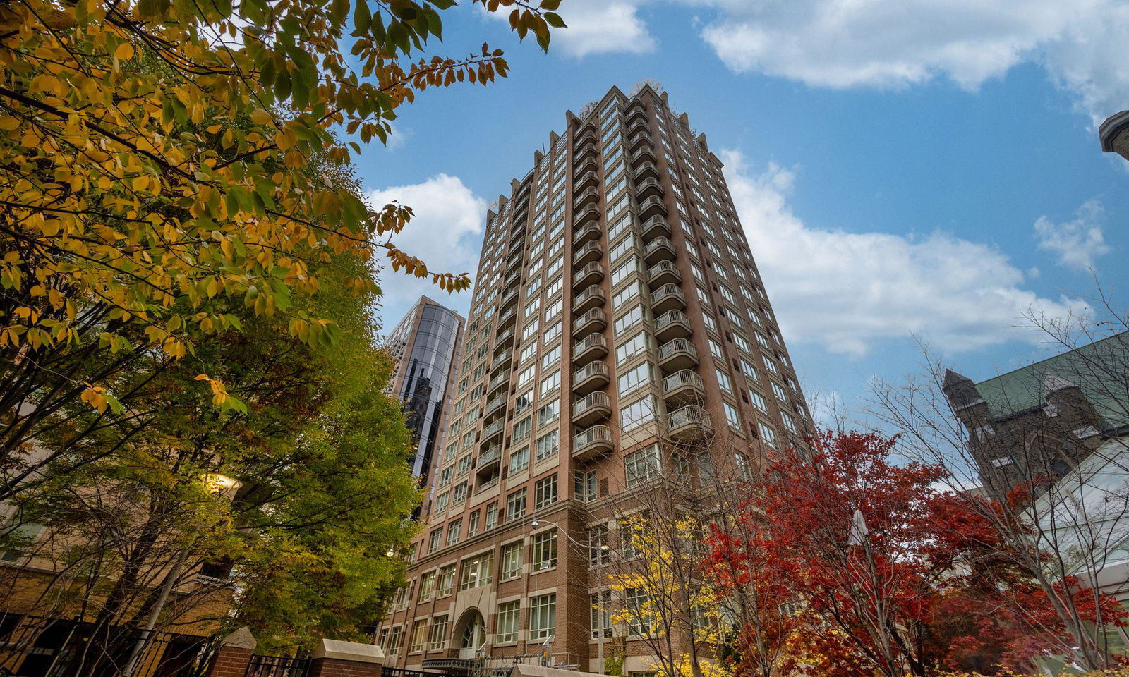 Exterior Side — Bloor Walk, Downtown, Toronto