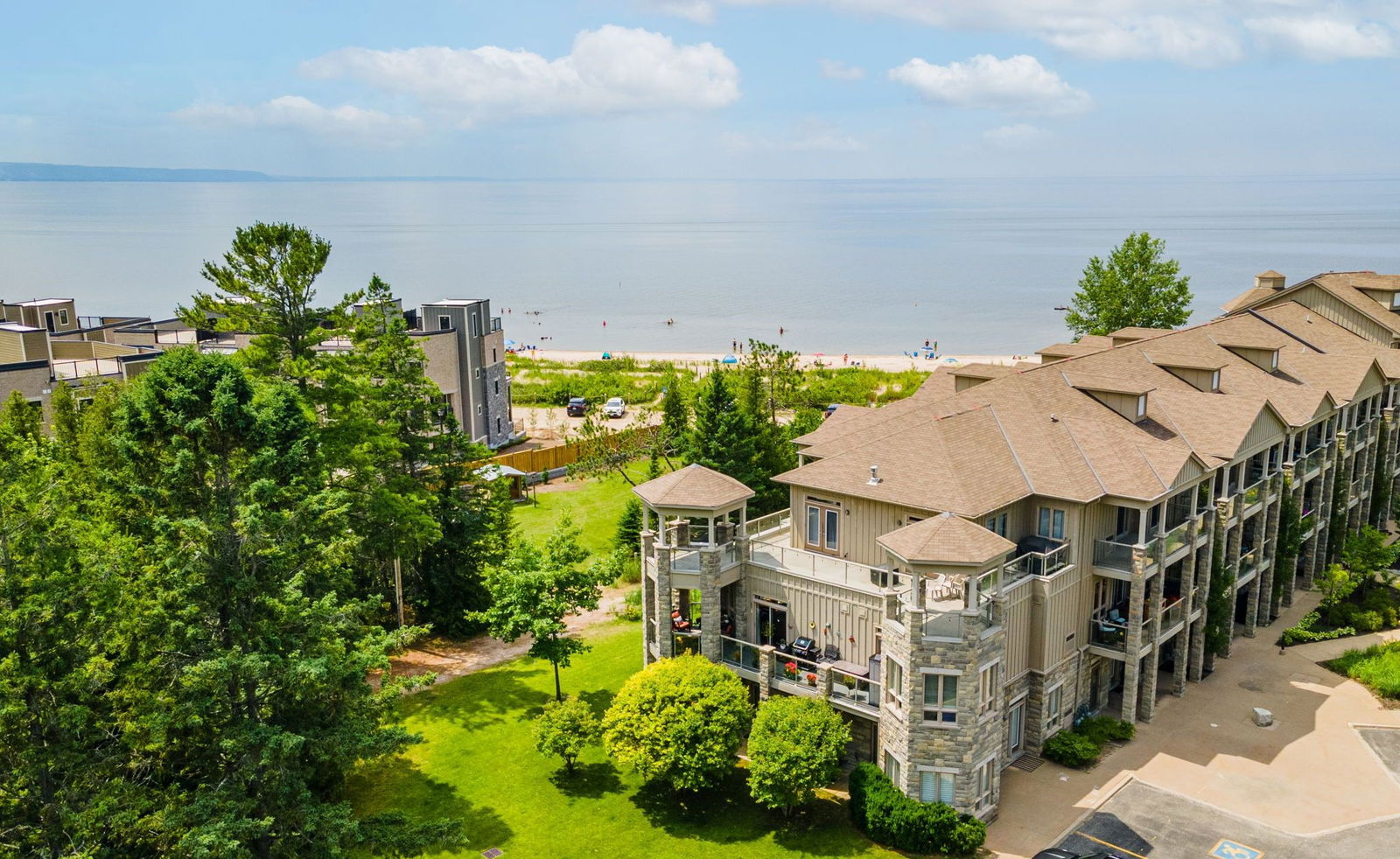 764 River Condos, Wasaga Beach, Toronto