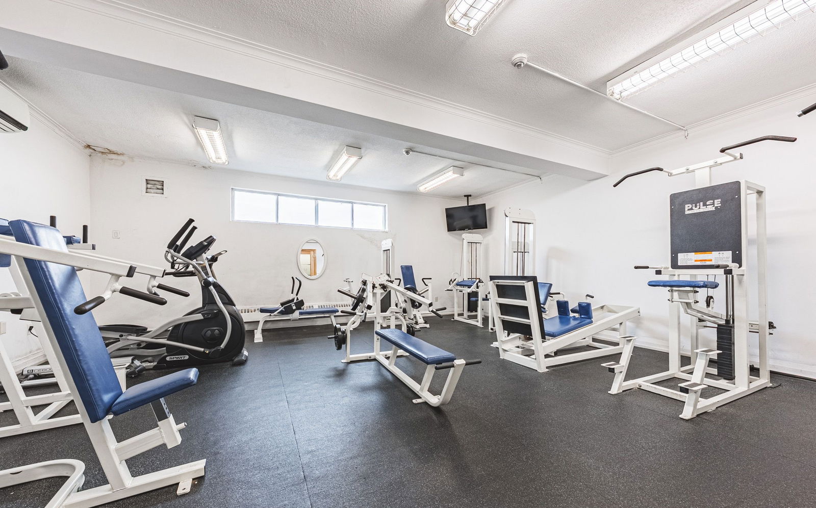 Gym — 370 Ridelle Ave, York Crosstown, Toronto