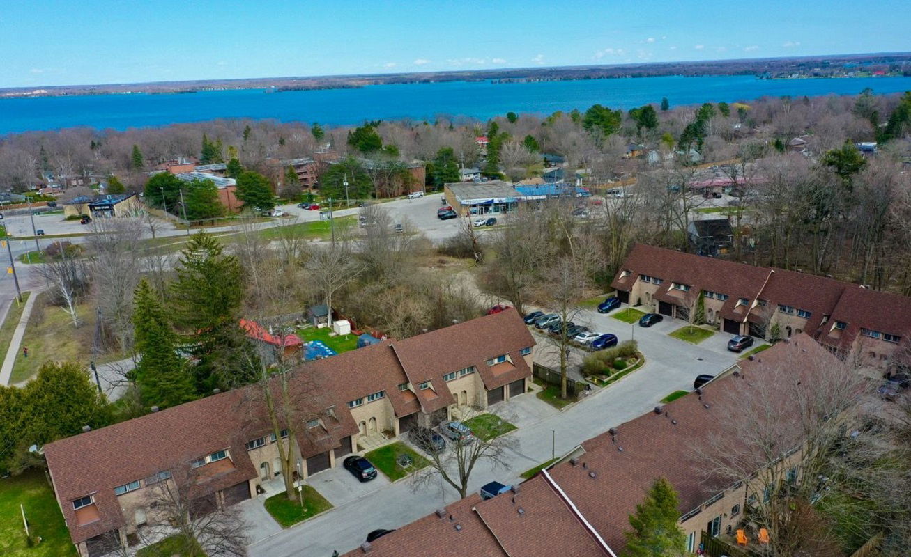 Fittons Road East Condos, Orillia, Toronto