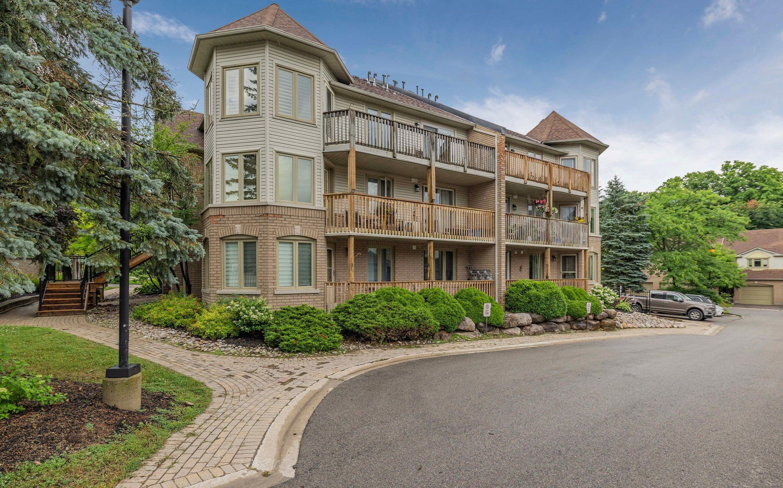 Lakeridge, Orillia, Toronto