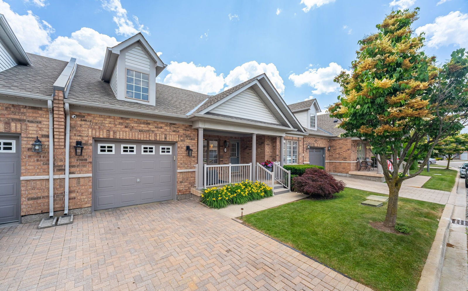 Exterior Side — 11 Yorkwood Trail, Brampton, Toronto