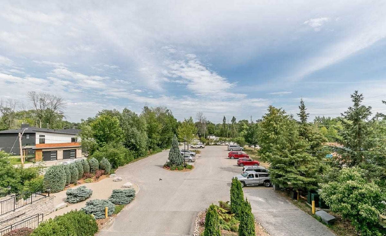 Skyline — Elgin Bay Club, Orillia, Toronto