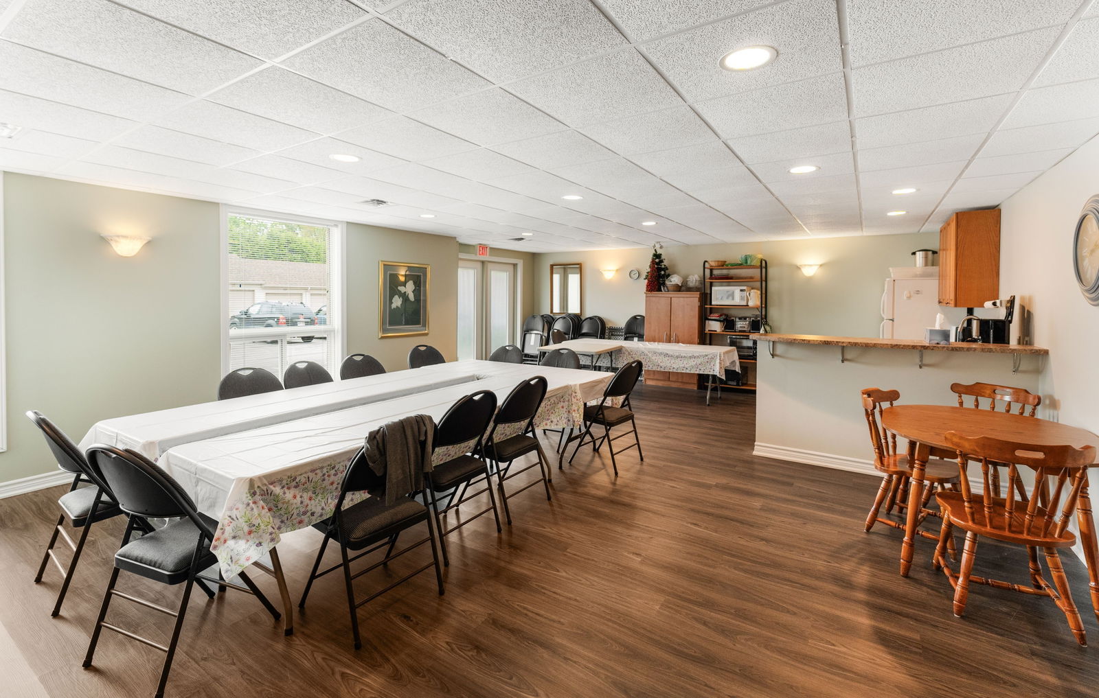 Party Room — Maple Arbour Condominiums, Orillia, Toronto