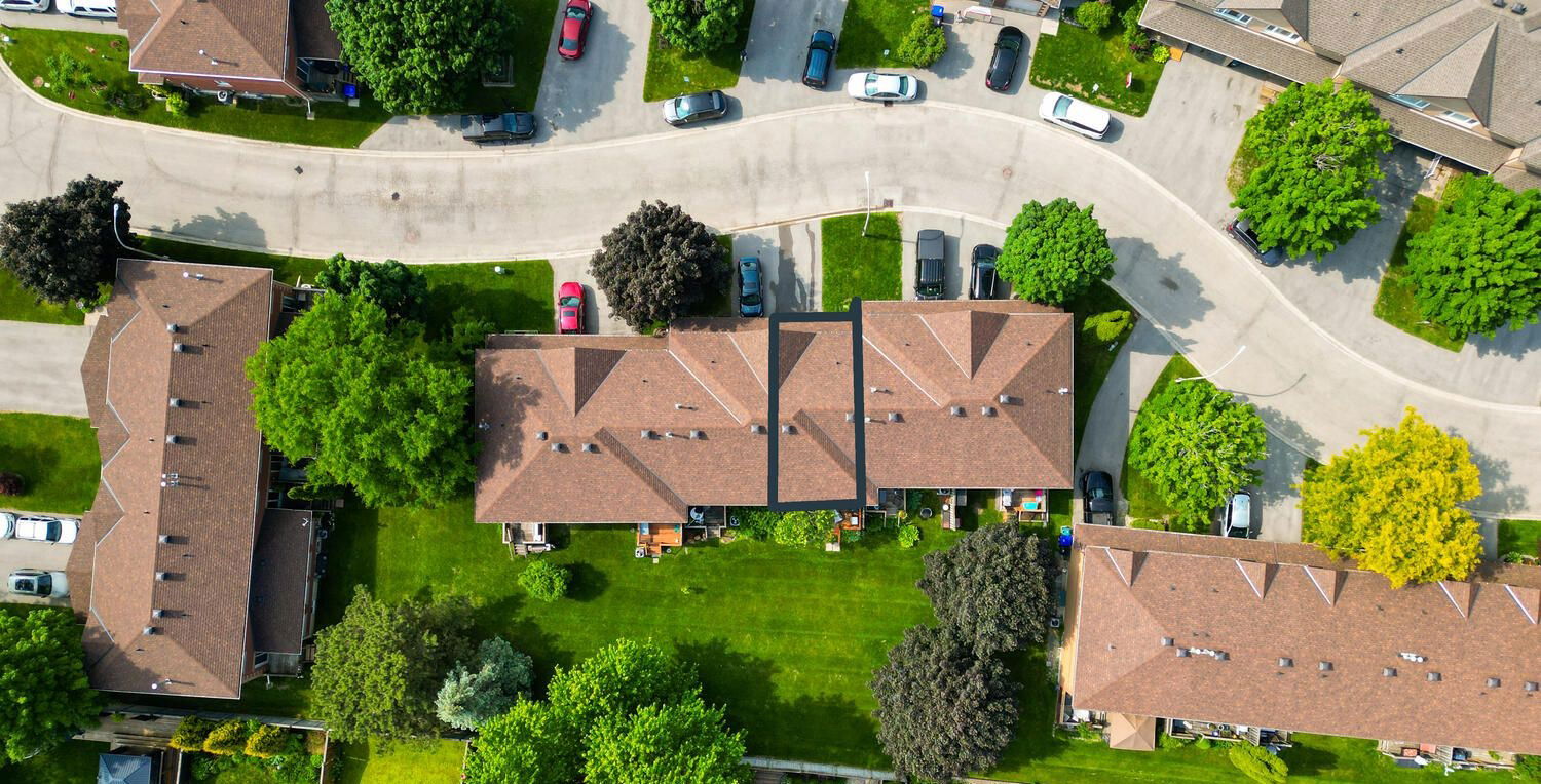 Riverley Lane Condos, New Tecumseth, Toronto