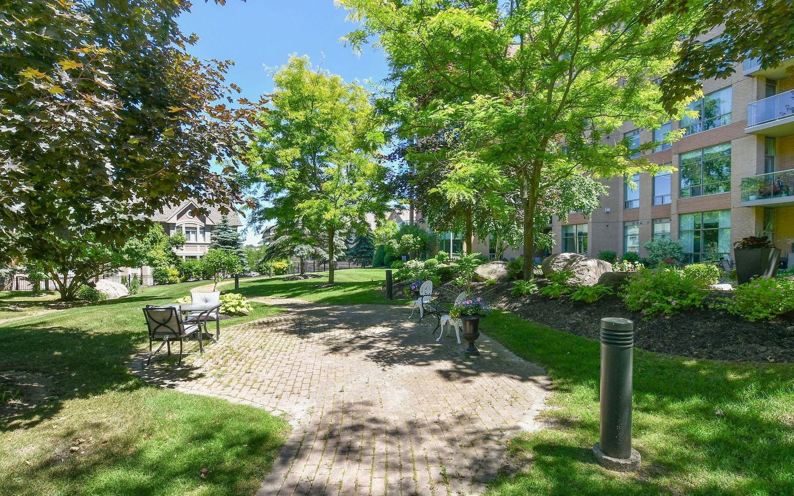 Patio — Briar Hill Condos, New Tecumseth, Toronto