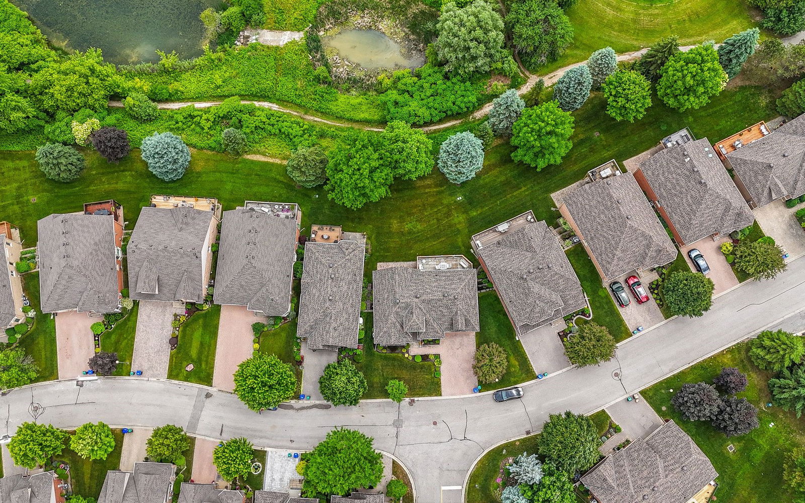 Bella Vista Trail Condos, New Tecumseth, Toronto