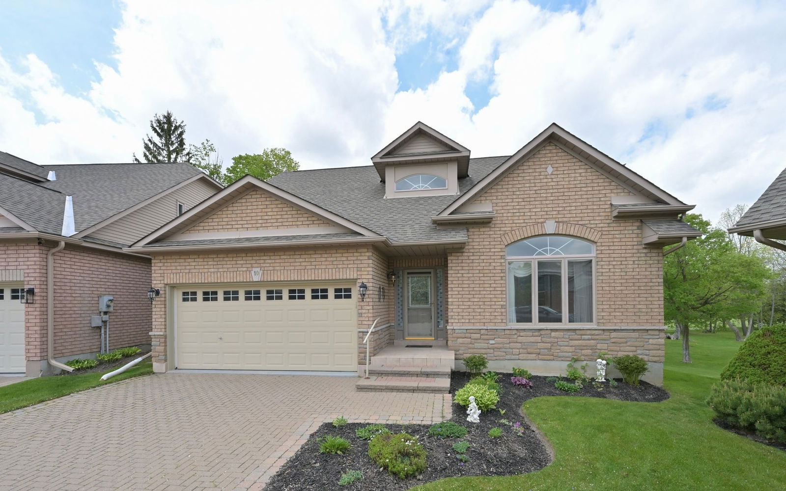 Forest Link Condos II, New Tecumseth, Toronto