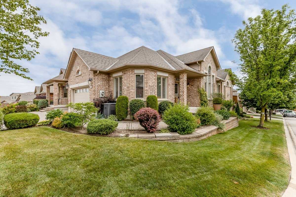 Exterior Side — Montebello Terrace Condos, New Tecumseth, Toronto