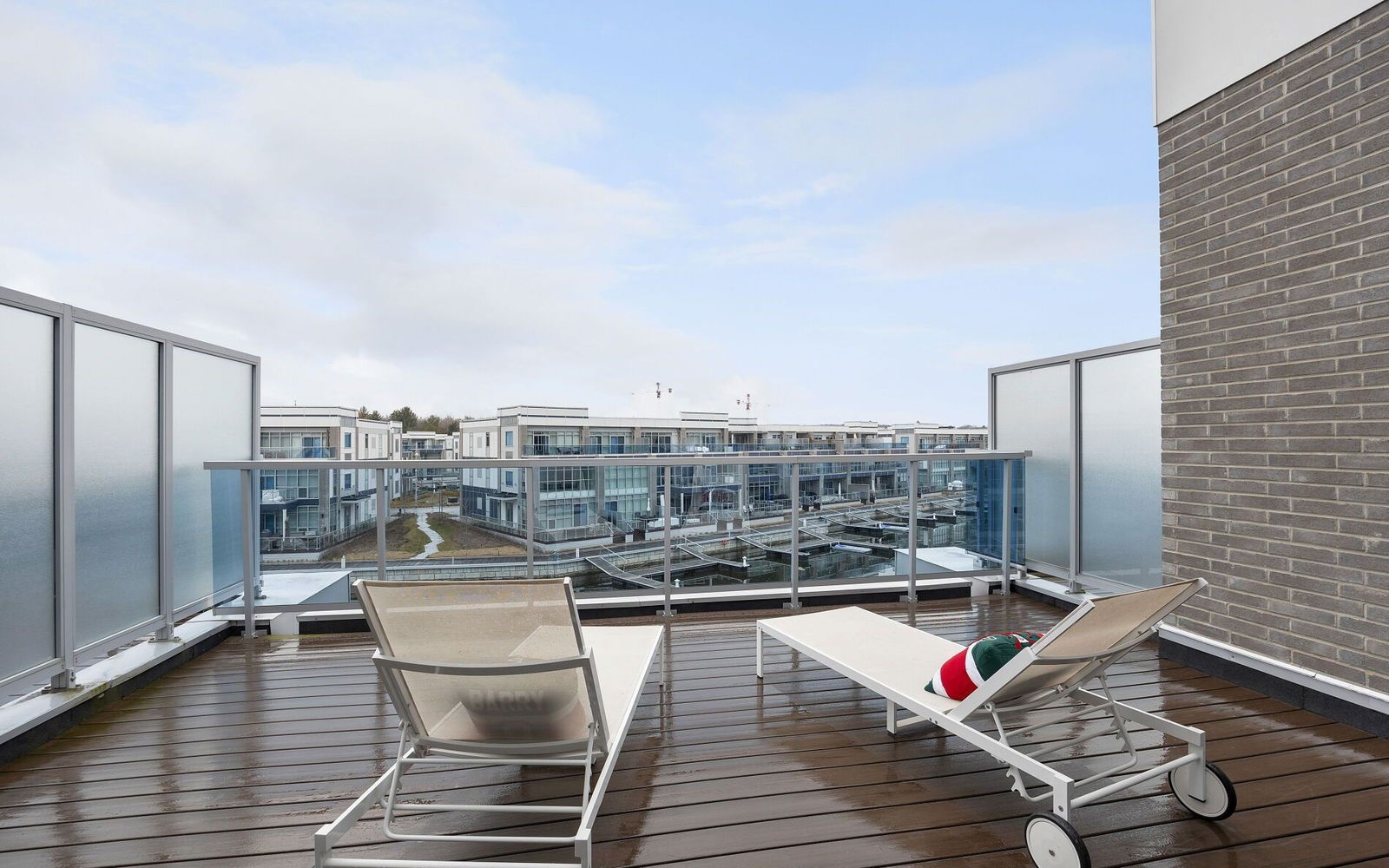 Rooftop Deck — Friday Harbour - Island Towns, Innisfil, Toronto