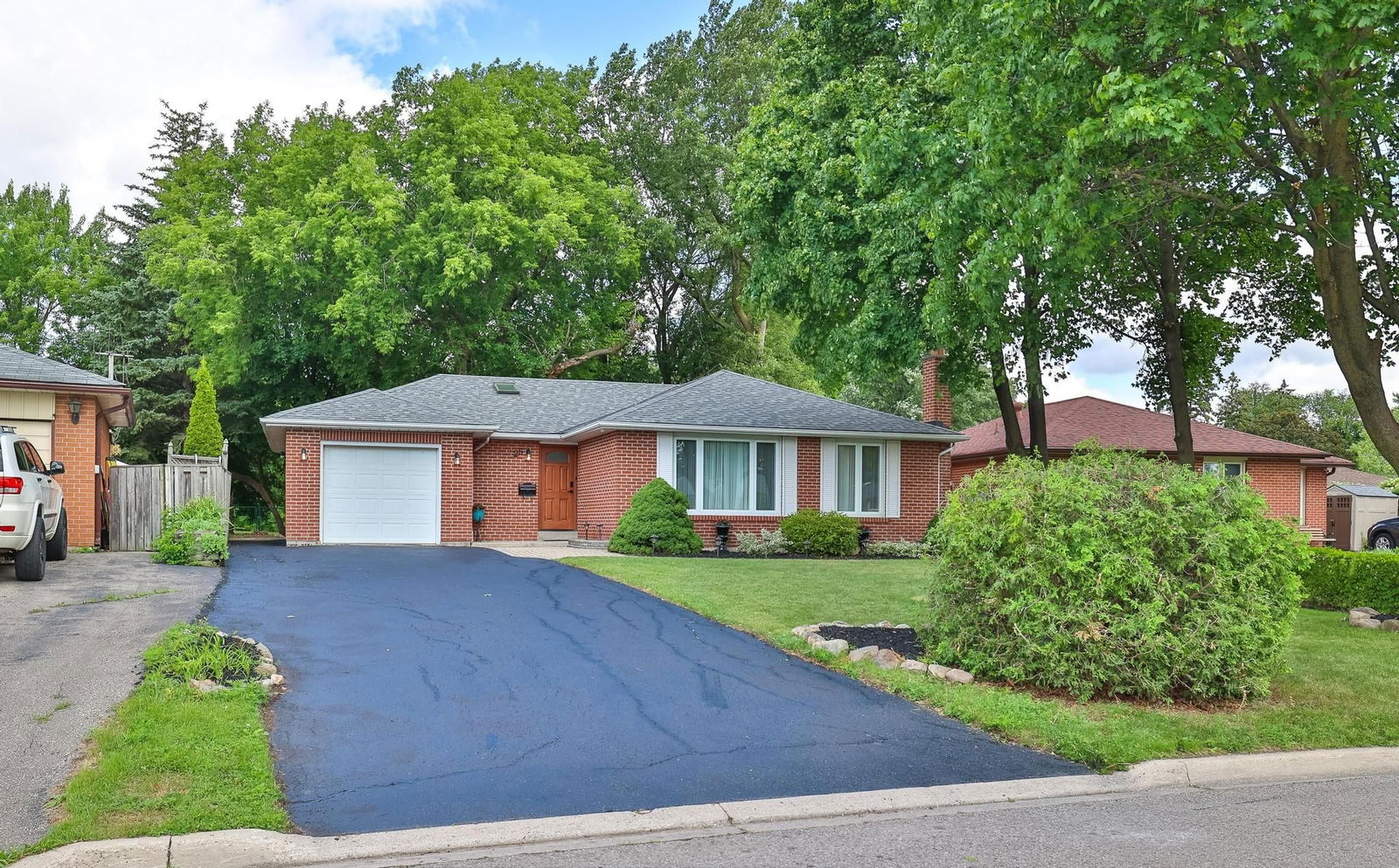 Stonecroft, Wilmot, Toronto