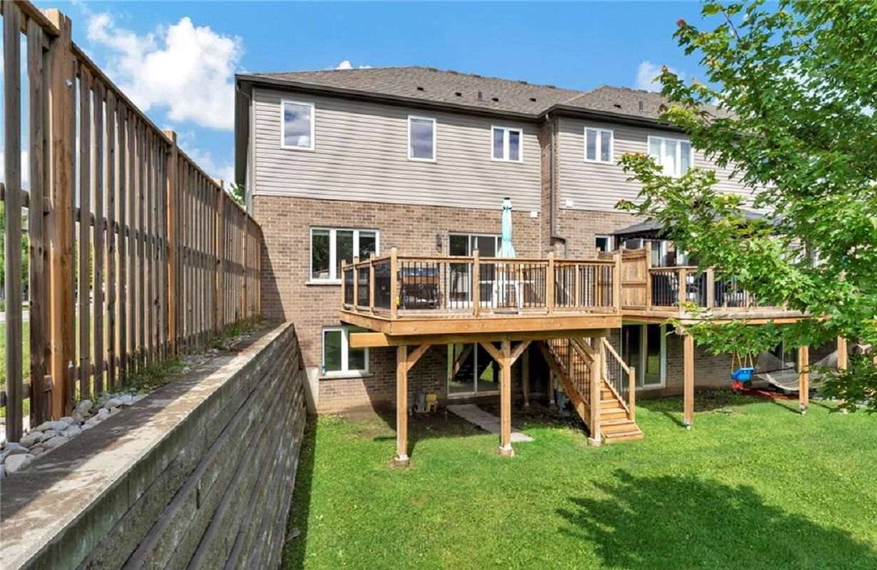 River Valley, North Dumfries, Toronto