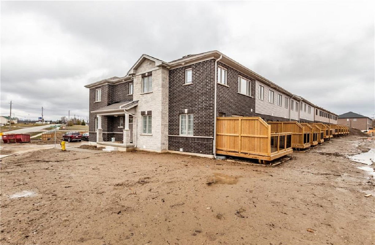 Exterior Side — West Mill Landing, North Dumfries, Toronto