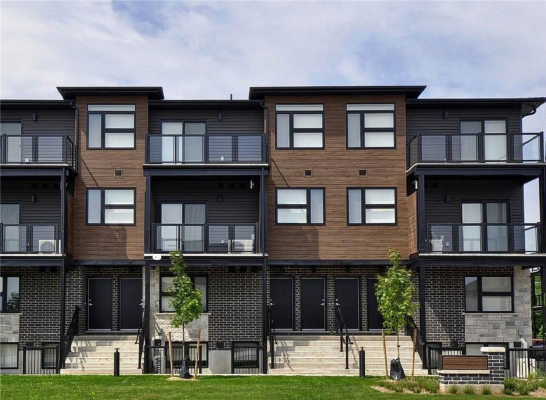 Woodside by Gemini, Cambridge, Toronto