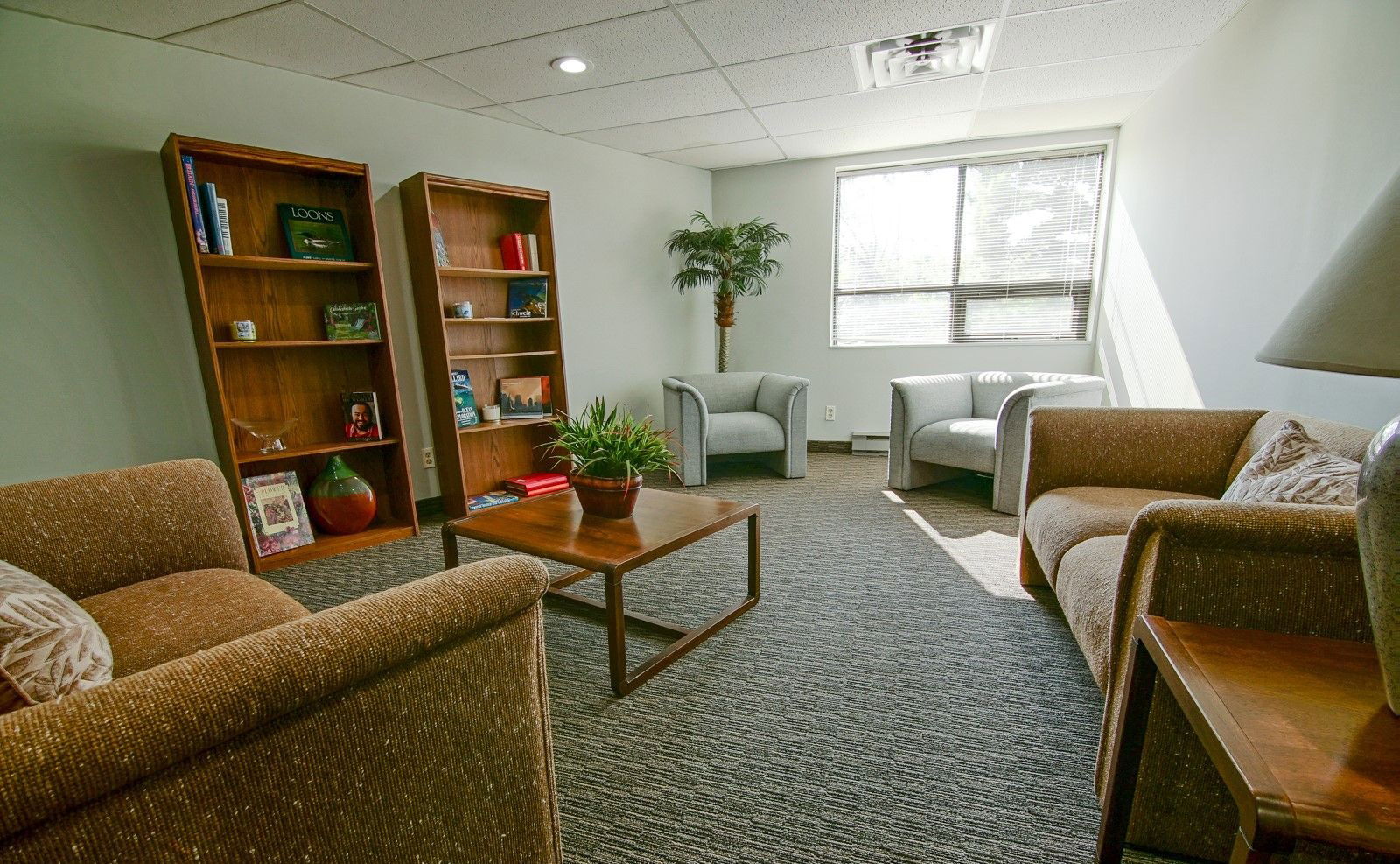 Lounge — The Ridge Condos, East Gwillimbury, Toronto