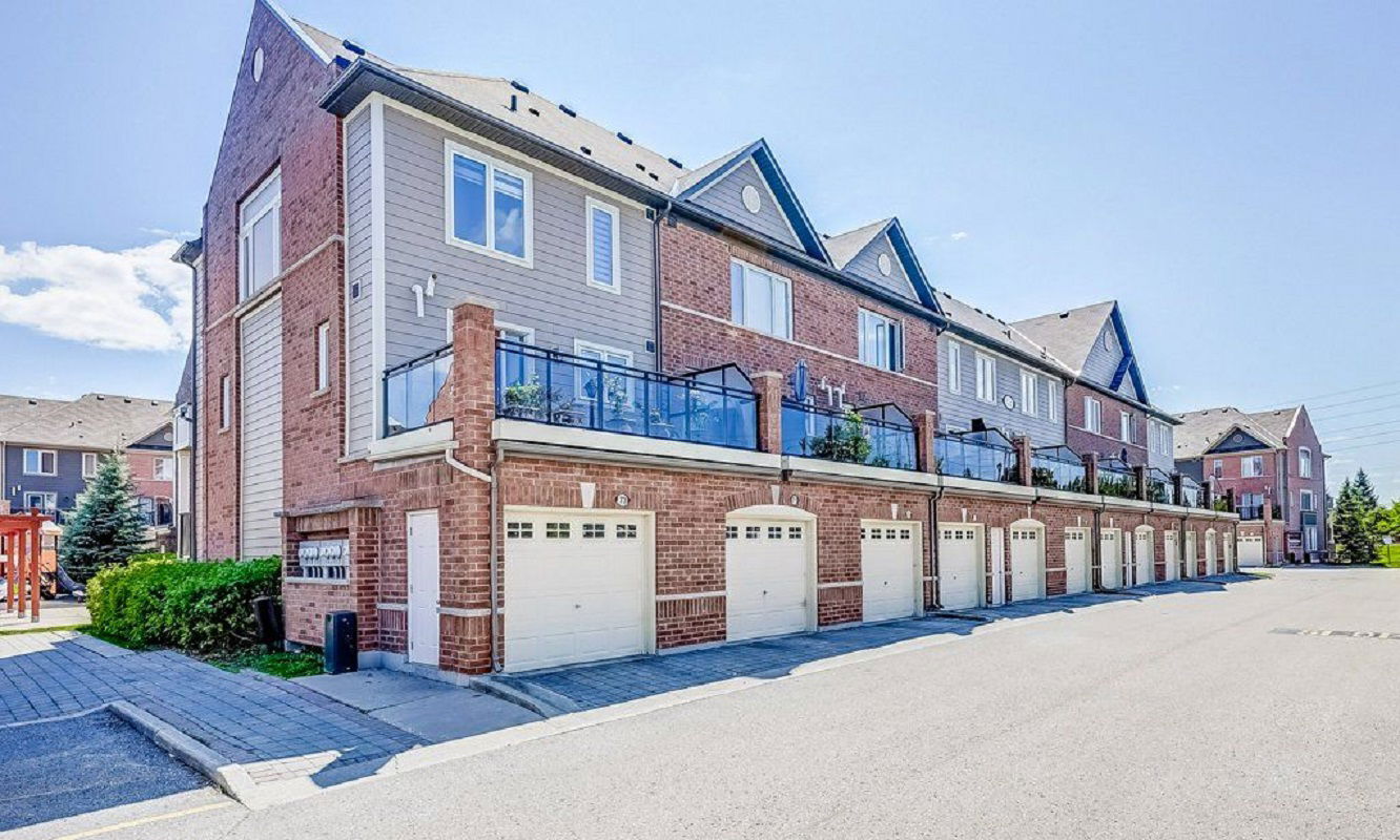 81 Burton Howard Townhouses, Aurora, Toronto