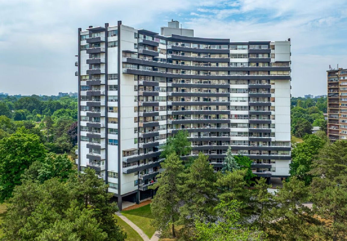 Promenade Gardens, Etobicoke, Toronto