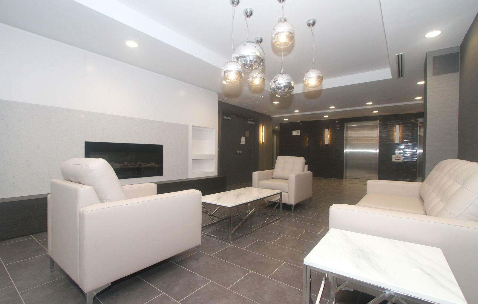 Lobby — 286 Bleecker Street, Downtown, Toronto